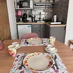 Апартаменты Berc Эгерсалок