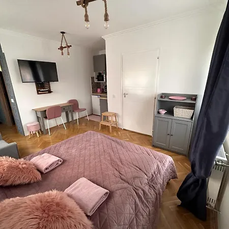 Berc Apartman Egerszalók