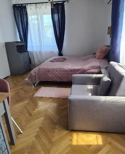 Berc Lägenhet *